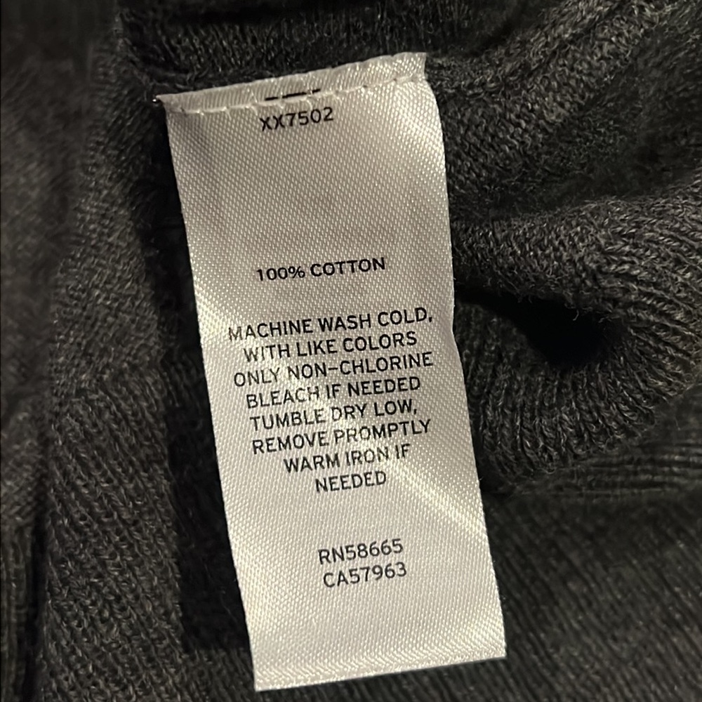 14th & Union vneck sweater - Picture 4 of 4